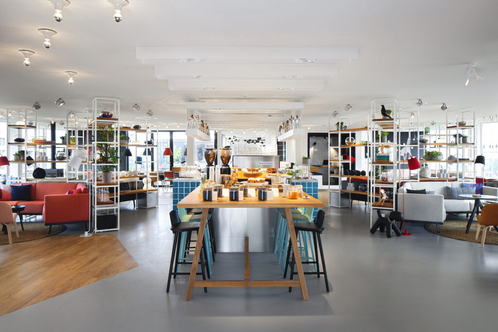 zoku-amsterdam-explore-checkin-1