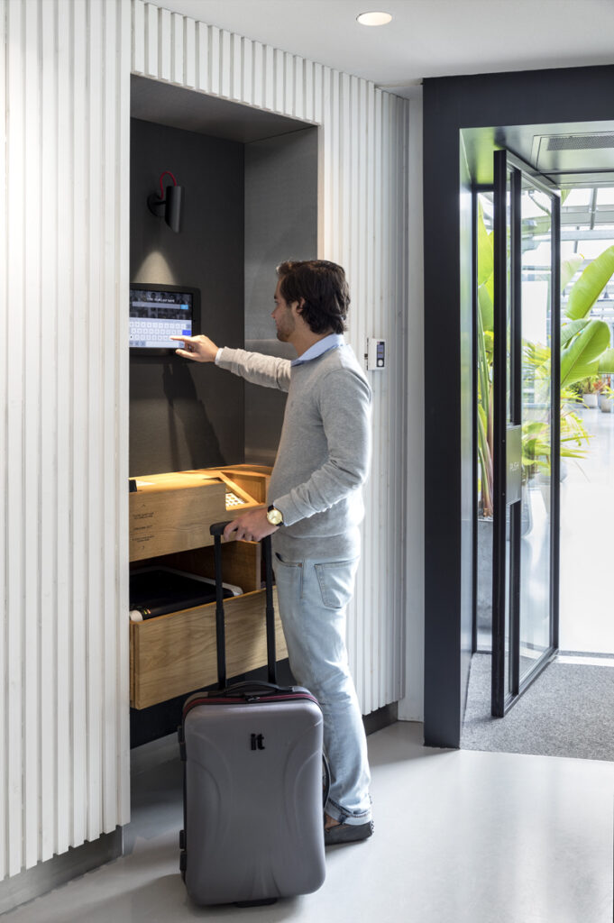 zoku-amsterdam-explore-checkin-2