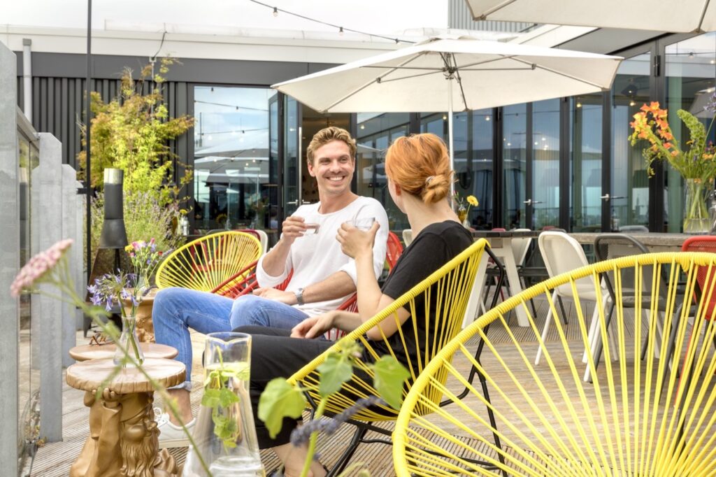 zoku-amsterdam-explore-greenterrace-3