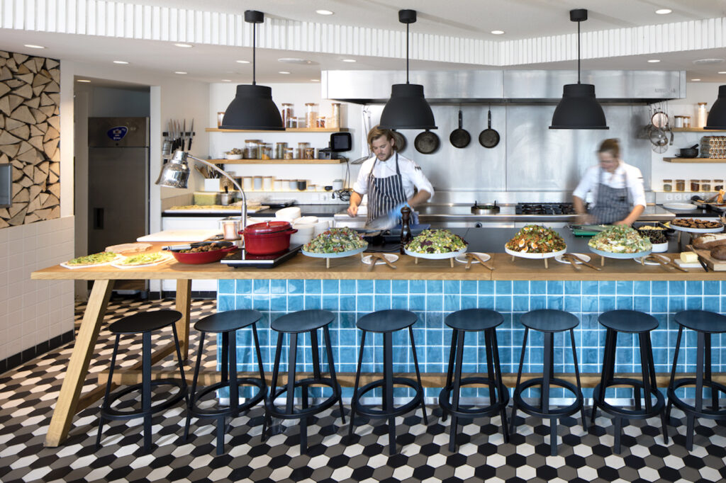 zoku-amsterdam-homepage-work-meet-f-b-add-on-3