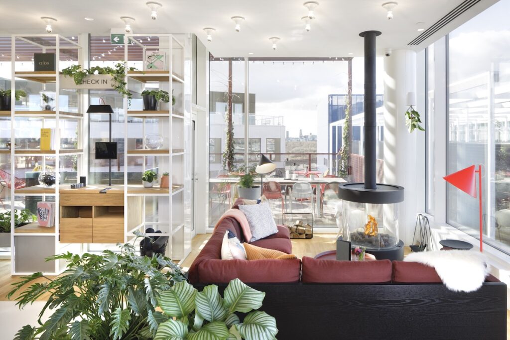 Zoku-CPH-031b
