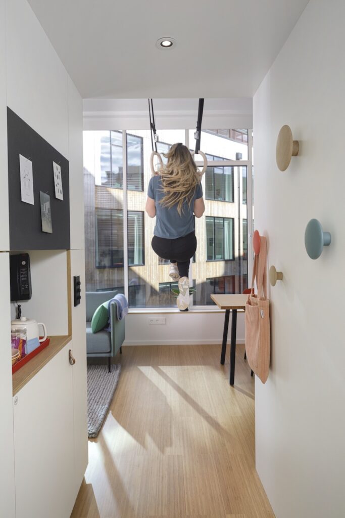 Zoku-CPH-072