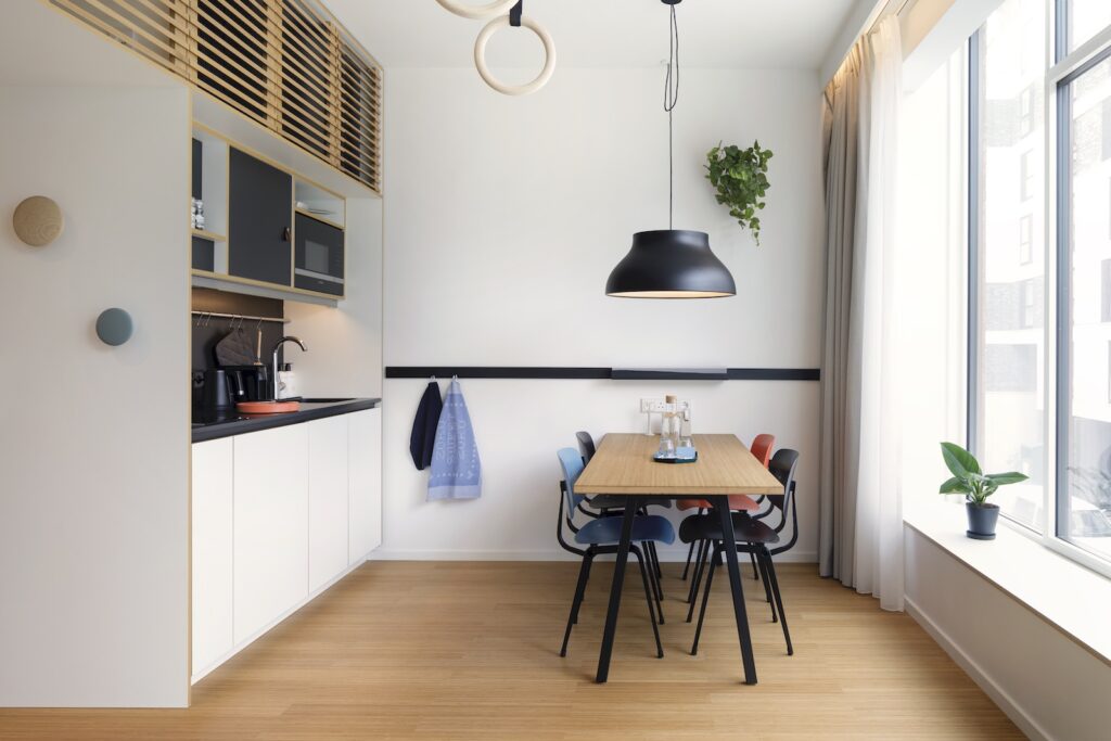 Zoku-CPH-112