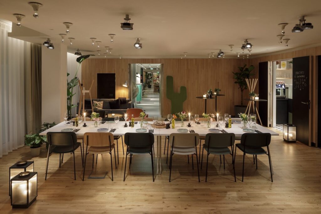 Zoku-Paris-0100-1.jpg