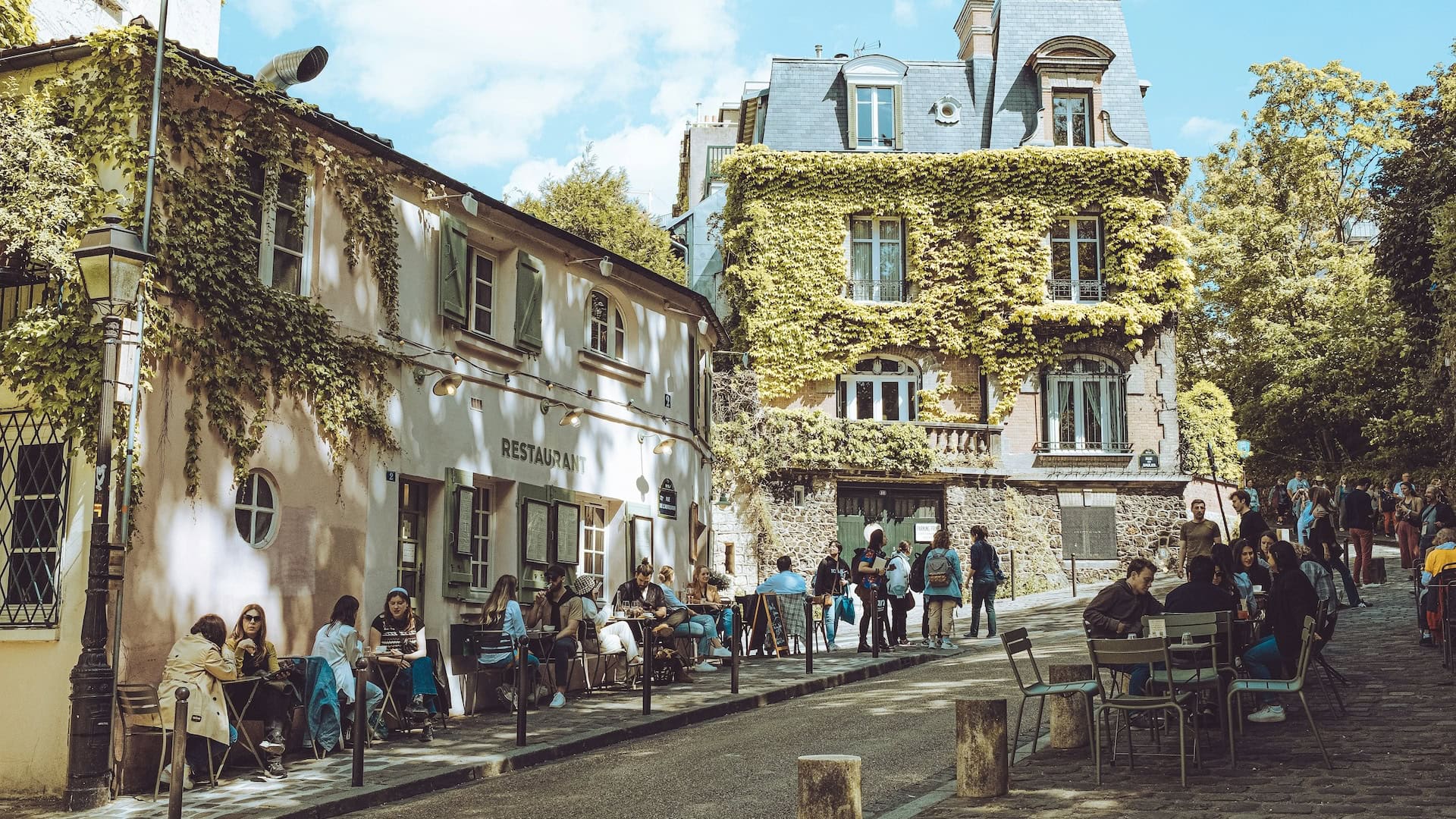 Paris cafe hillside